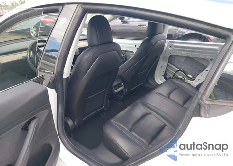 2018 Tesla Model 3 Long Range/Mid Range from USA, damaged, VIN 5YJ3E1EA3JF023264